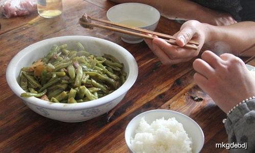 吃瓜产气吗,揭秘消化过程中的奇妙现象