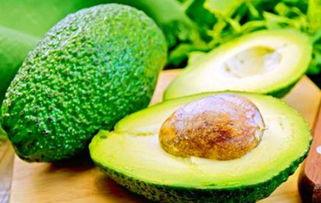 云朵酒店睡觉吃瓜,悠闲梦境中的瓜果时光