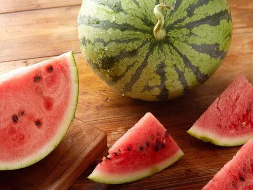 上海天华吃瓜,吃瓜群众的美食盛宴